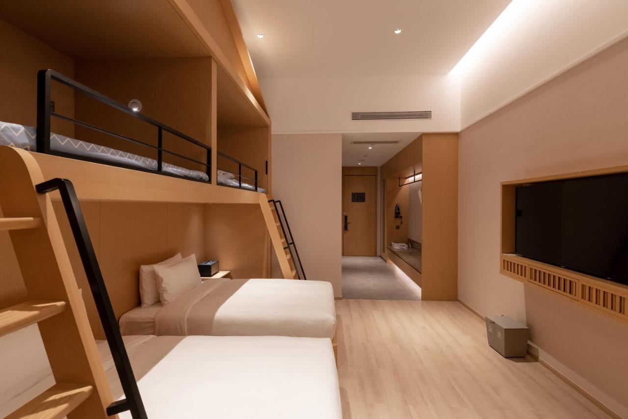 Hotel Hyakumangoku Onsen Shanghai