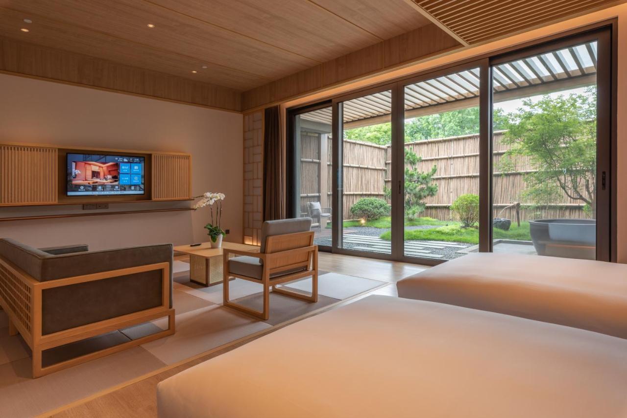 Hyakumangoku Onsen 5* Shanghai
